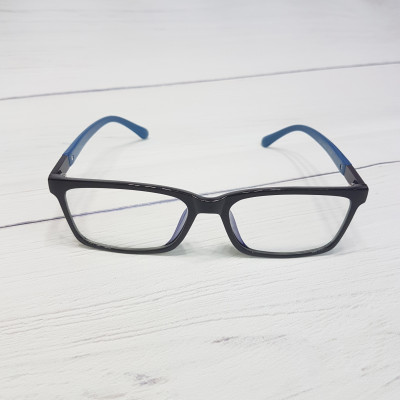 Mắt kính KAVI 028