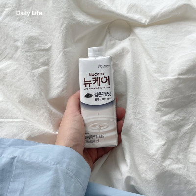 [Lốc 10 hộp SỮA dinh dưỡng vị mè đen 200ml] Daesang Wellife/ NUCARE Black Sesame