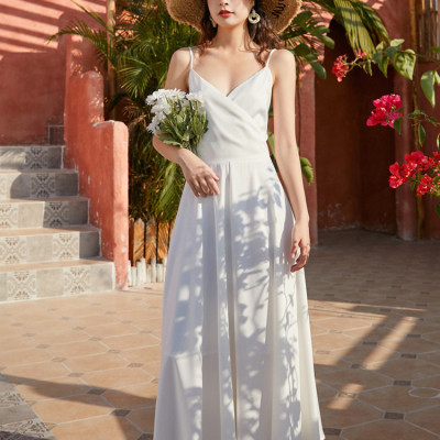 Đầm maxi lụa trắng siêu sang, dáng xòe dài thướt tha, váy maxi 2 dây, lưng trần đan nơ quyến rũ, chất lụa mềm | MX050