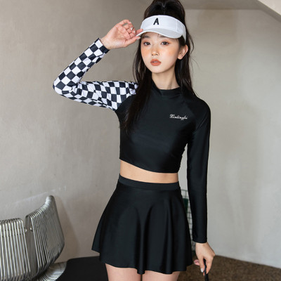 Bộ đồ bơi bikini kín đáo nữ hai mảnh đi tắm biển áo dài tay kèm váy - B34