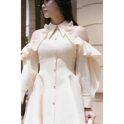 ĐẦM TAY BÈO NHÚN THUN MÀU Y HÌNH