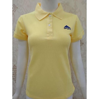 Áo thun cá sấu nữ màu vàng có size từ 40-70kg.