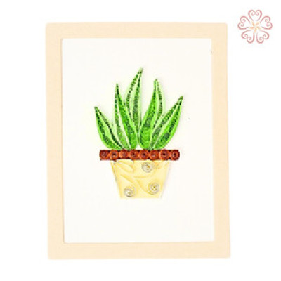 Thiệp Quilling nghệ thuật có khung size 8.5 x 6.5 cm chậu nha đam nhỏ .