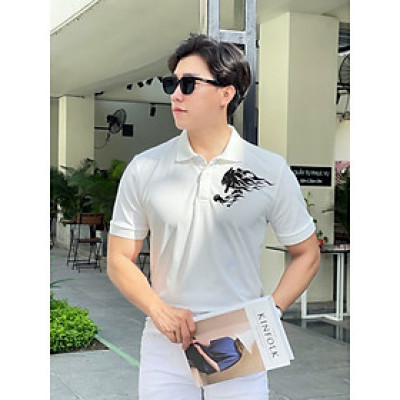 Áo polo in họa tiết hổ lửa ở ngực cotton thoáng mát, mềm mịn. 
