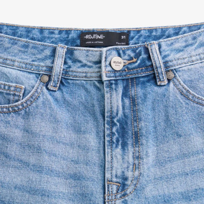 Quần jean nam RT form Straight màu Xanh wash sáng ( form suông) - ROUTINE 10F24DPA012 | ROUTINE CÀ MAU