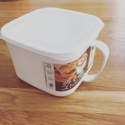 Hộp thực phẩm nắp mềm có tay cầm - Hàng nội địa Nhật Bản