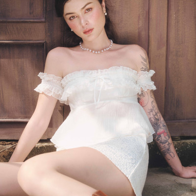 DOTTIE - Quần short xếp ly vải hiệu ứng - Trắng kem - Q0383