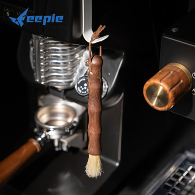 Cọ quét cà phê cán gỗ óc chó Feepie