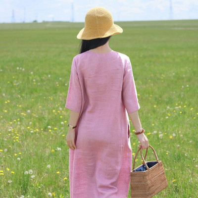 Đầm suông linen nữ cổ V, thiết kế trơn basic, thời trang nữ thanh lịch, nhẹ nhàng NH198 hồng
