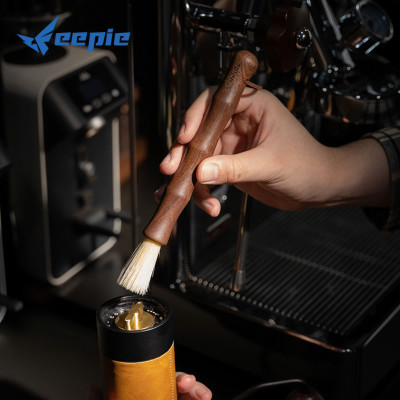 Cọ quét cà phê cán gỗ óc chó Feepie