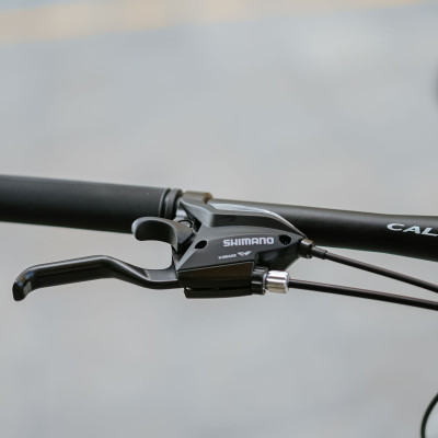 Xe đạp thể thao CALLI 2400 Khung nhôm không mối hàn