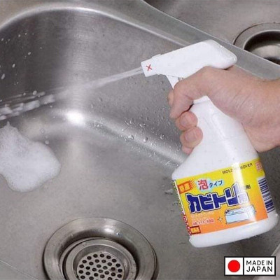 Chai xịt tẩy chống nấm mốc Rocket 300ml - Hàng Nội Địa Nhật Bản