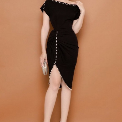 ĐẦM CỔ RỘNG LAI XÉO ĐÍNH HẠT BẸT