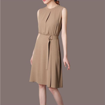 Đầm dự tiệc thắt eo sang trọng