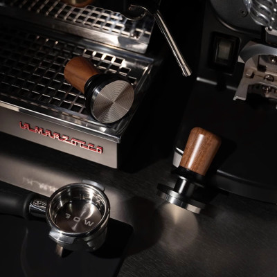 Feepie Tamper nén cà phê cố định lực cân bằng Wood charm