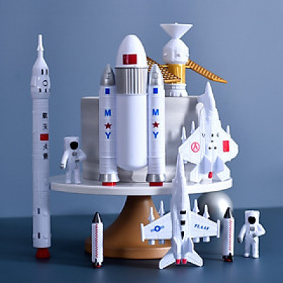 Đồ chơi mô hình Tàu Con Thoi khám phá vũ trụ sao Hỏa kèm phi hành gia 7 món trang trí bánh kem