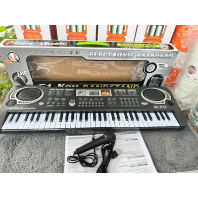 Đàn Piano 61 Phím, Kèm Mic Hát, Quà Tặng Cho Bé Vui Chơi Phát Triển Trí Tuệ