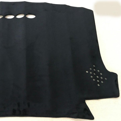 Thảm taplo nhung xe Toyota Cross 2020 2021 có chống trượt