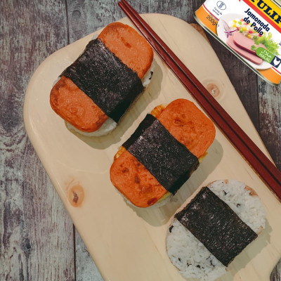 Thịt Gà Hộp Tulip 200g - Nhập Khẩu Đan Mạch | Tulip Chicken Luncheon Meat 200g