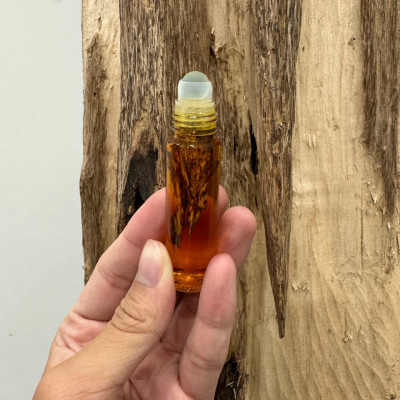 Dầu gió ngâm Trầm hương Xưởng Mộc Việt - Lọ 12ml